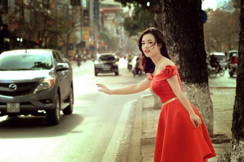 婚纱,马自达,美女,轿车,礼服