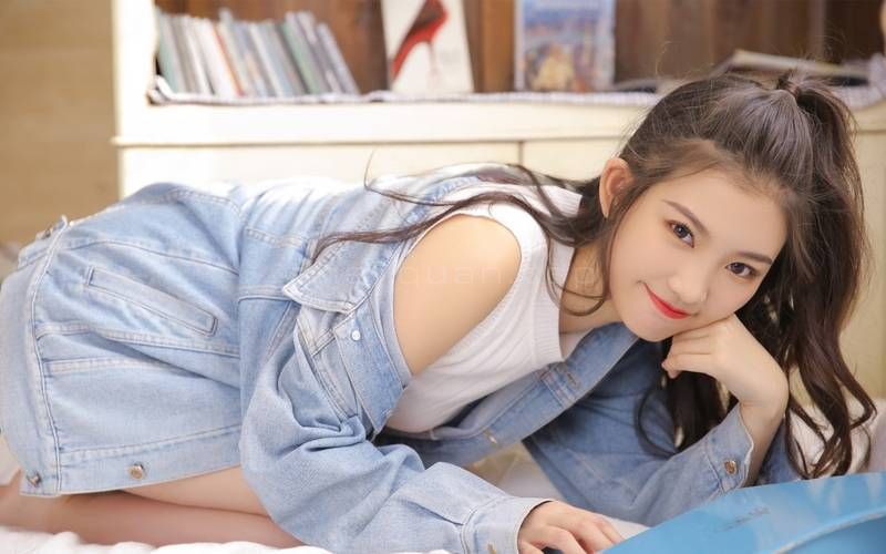 美女,牛仔衣,短裤,吊带睡衣,孕妇装